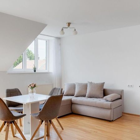 Elegant Apartment In Vienna With Patio Dış mekan fotoğraf