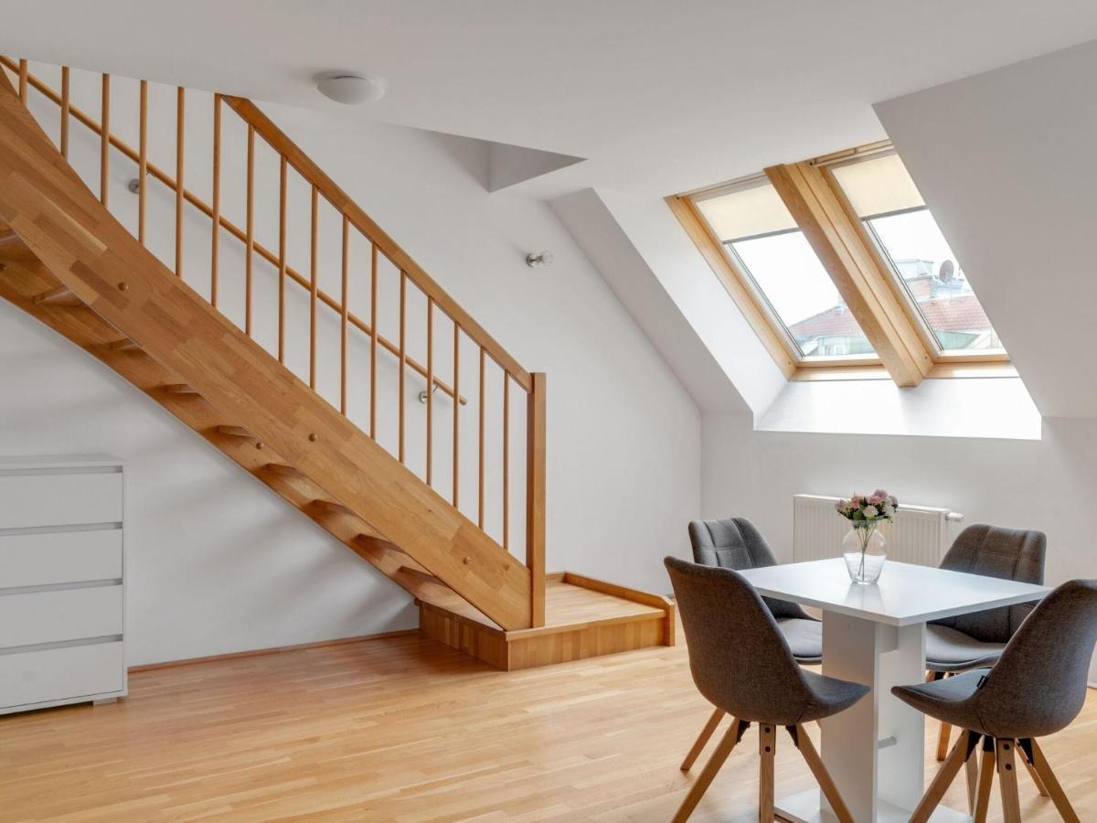 Elegant Apartment In Vienna With Patio Dış mekan fotoğraf