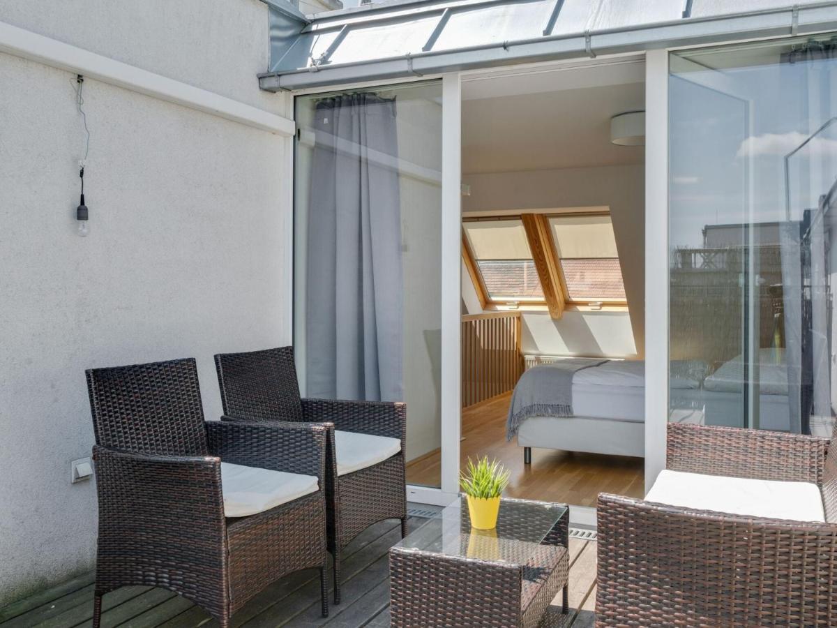 Elegant Apartment In Vienna With Patio Dış mekan fotoğraf