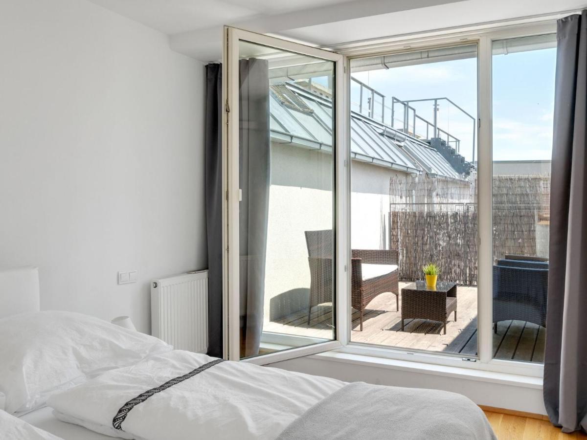 Elegant Apartment In Vienna With Patio Dış mekan fotoğraf